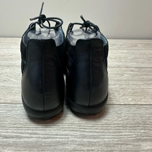 NAOT Kata Gladiator Tie Black Crackle Leather Closed Toe Comfort Sandals 39 US 8 - Picture 5 of 10